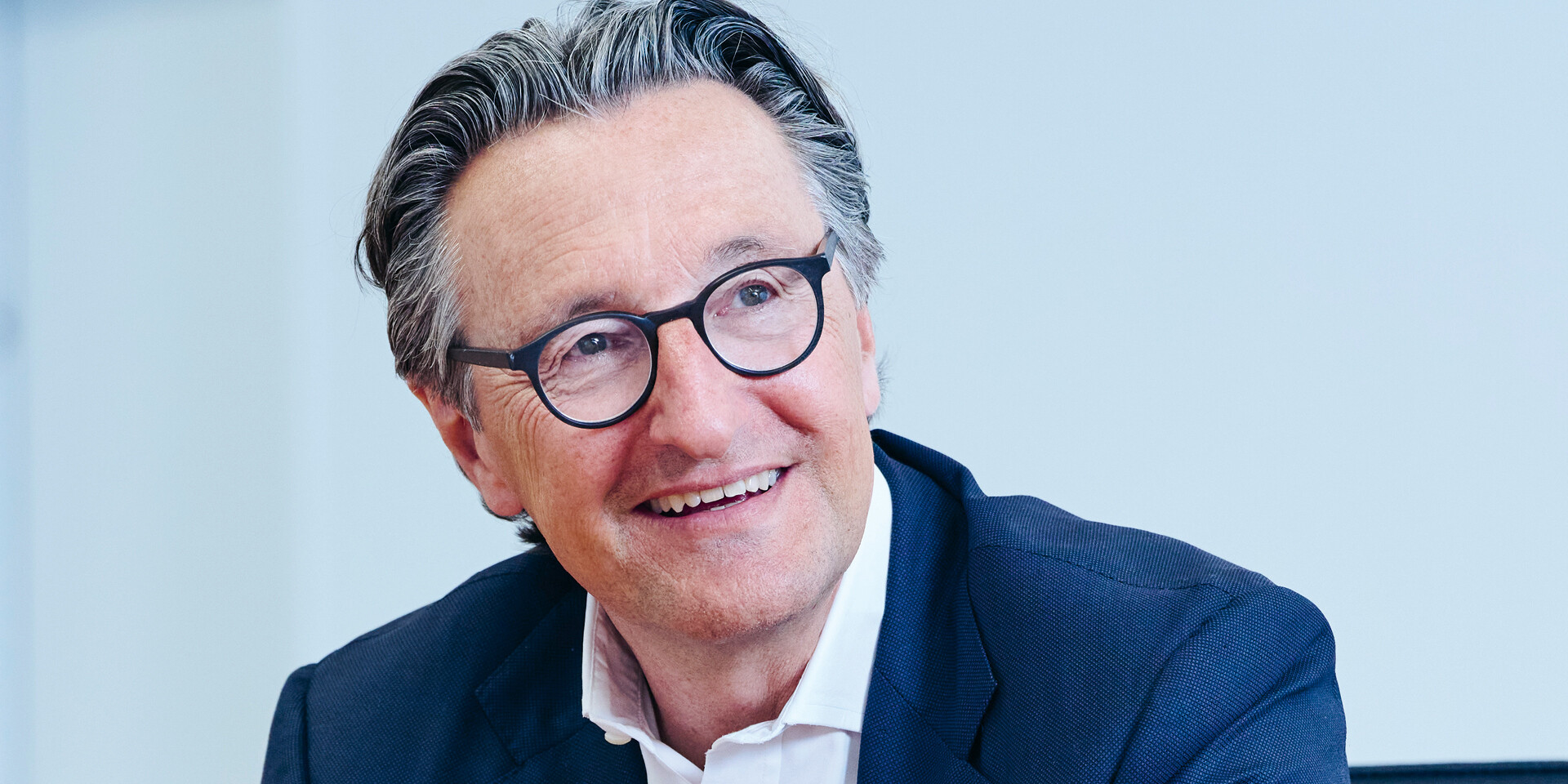 Dr. Andreas Hünerwadel Dr. Andreas Hünerwadel