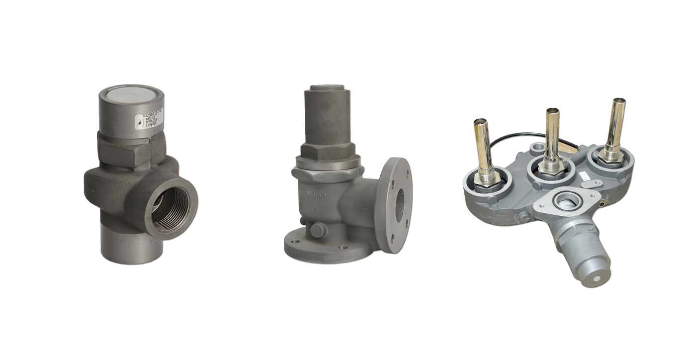 Discharge Controlfor water injected screw compressors Discharge Control for water injected screw compressors